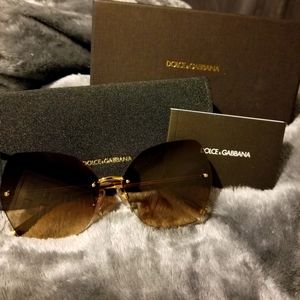DOLCE & GABBANA SUNGLASSES